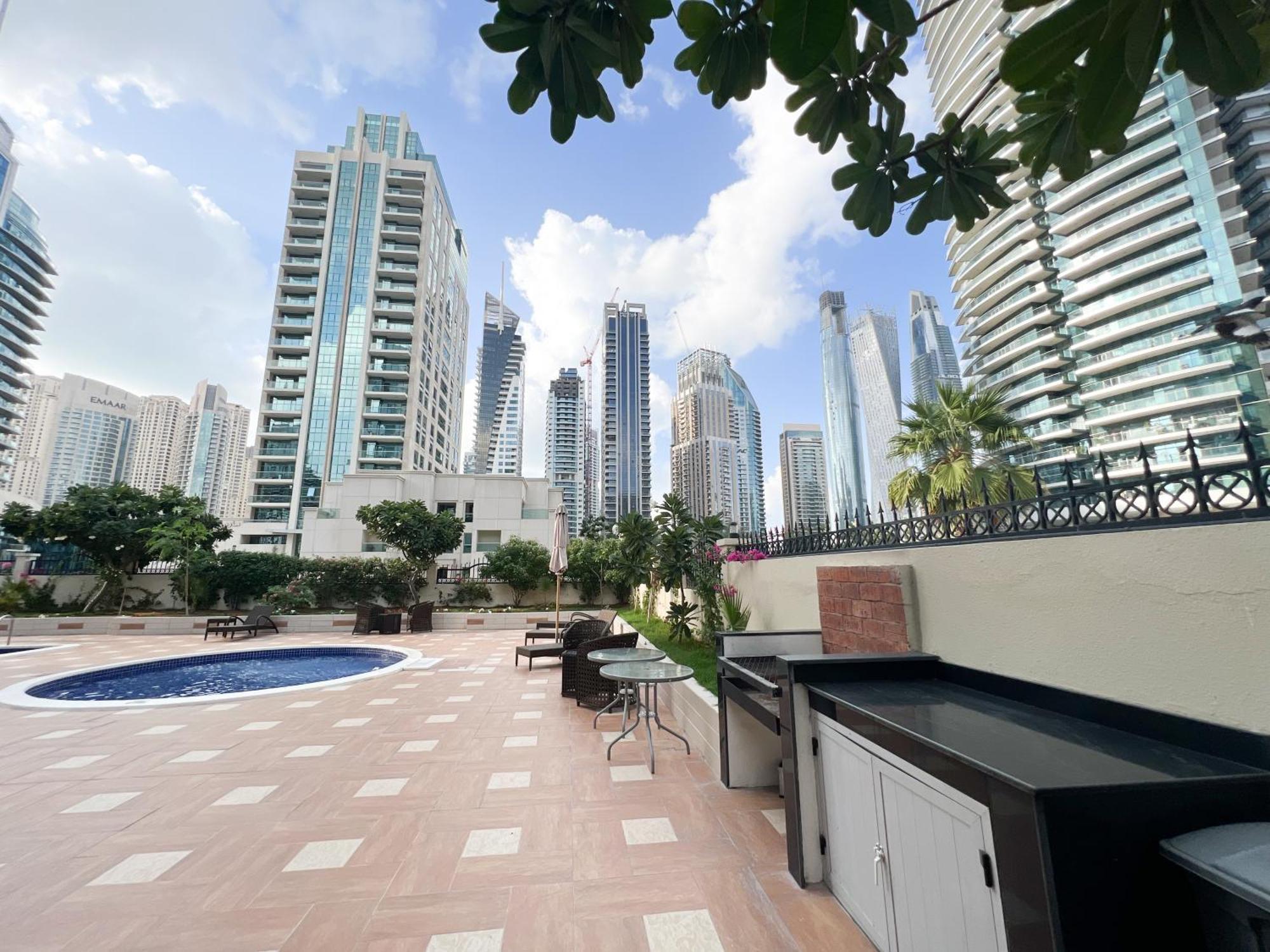 Spacious 2 Bed Apt At Marina High Floor دبي المظهر الخارجي الصورة
