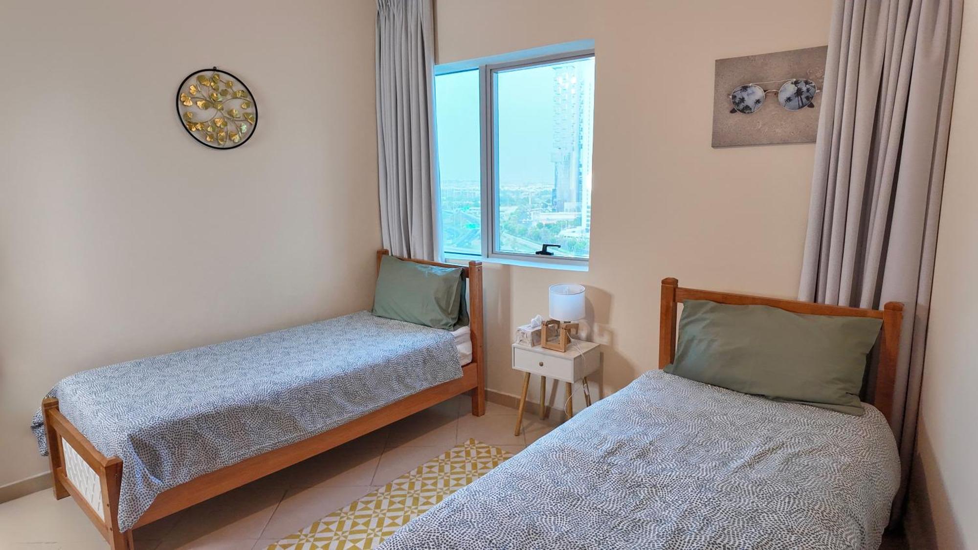 Spacious 2 Bed Apt At Marina High Floor دبي المظهر الخارجي الصورة